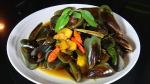 Avoid eating mussels during pregnancy